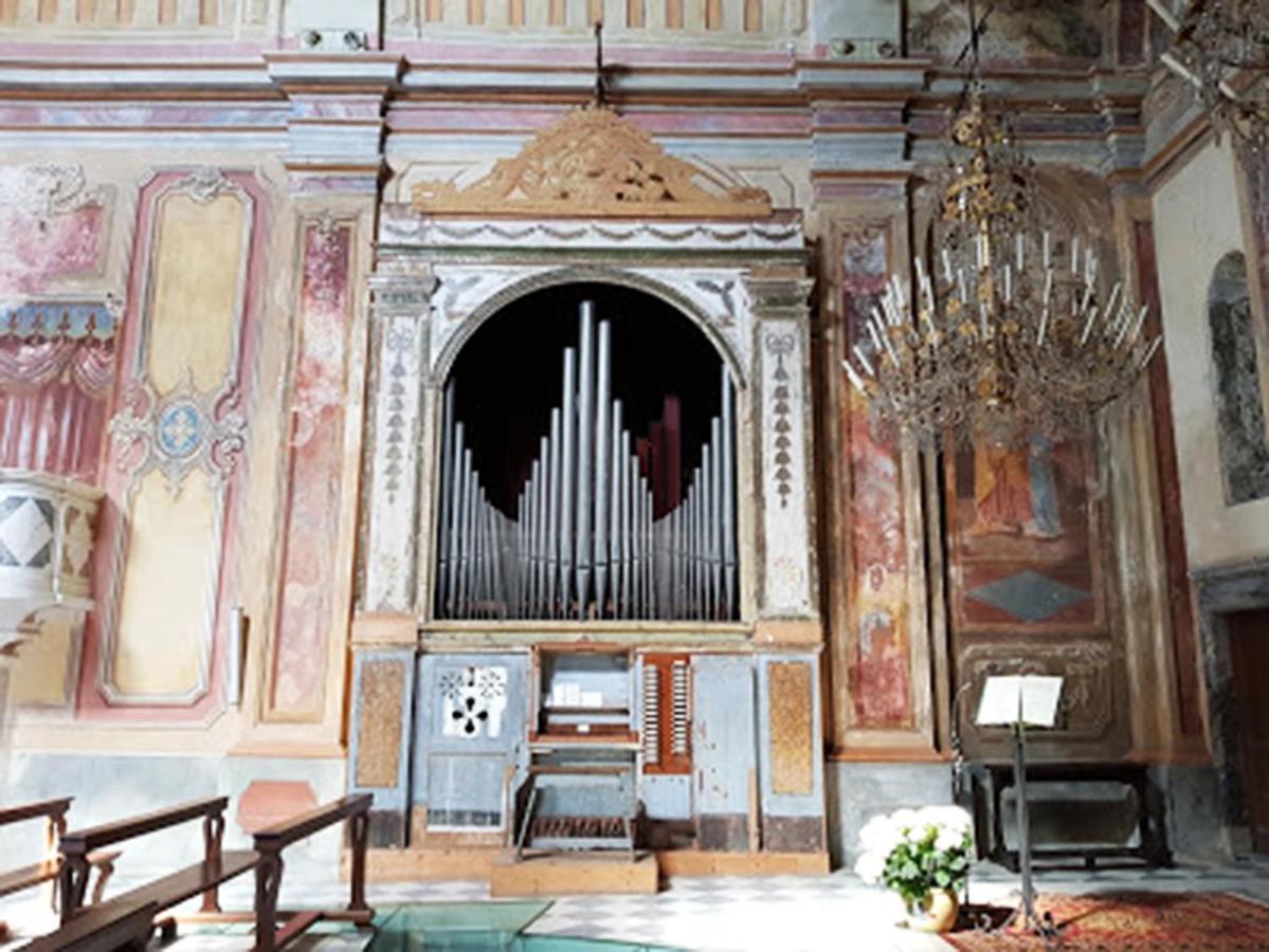 Santuario Ns Soviore Cinque Terre